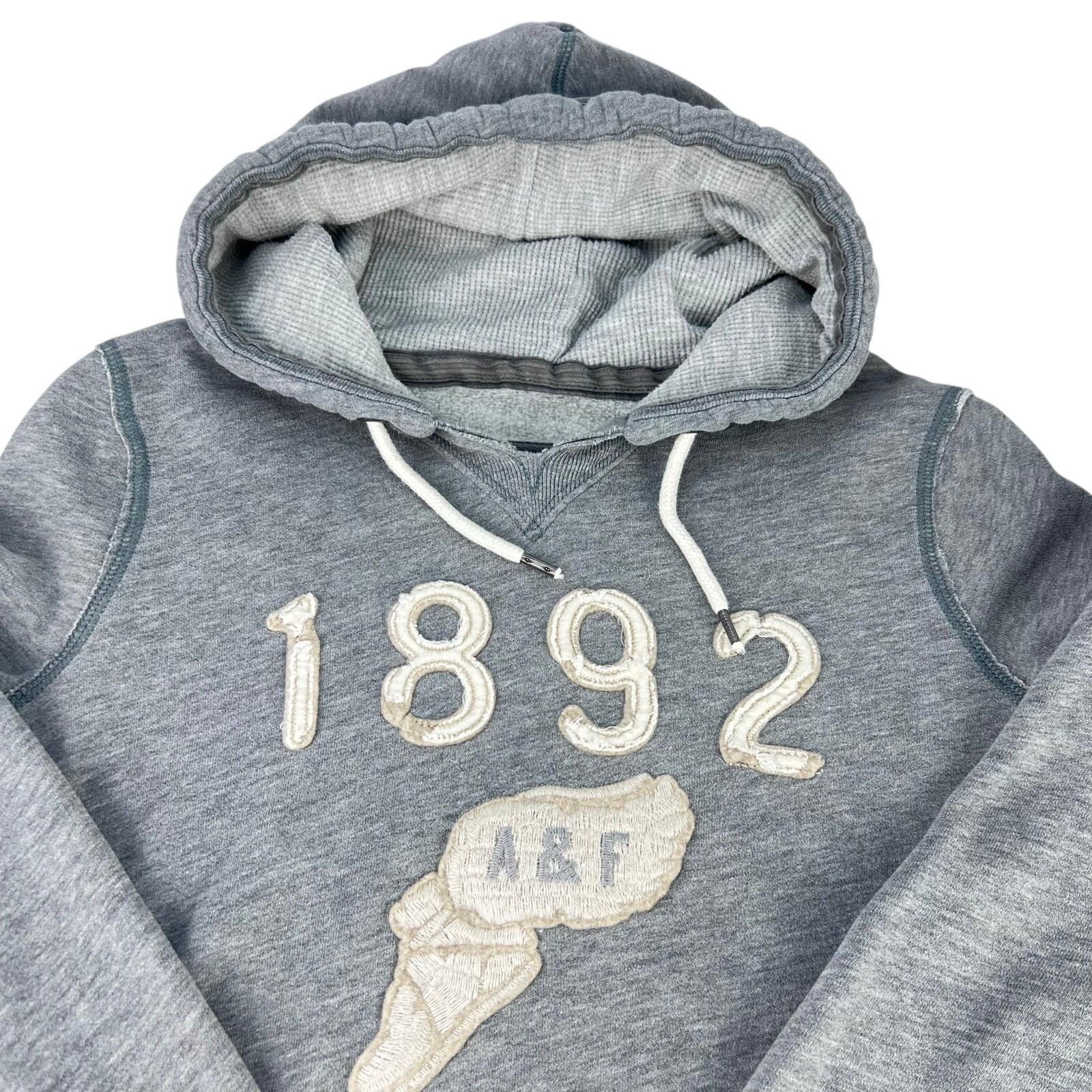 Vtg Y2k Abercrombie And Fitch Spellout Distressed Contrast Hoodie Winged Shoe L
